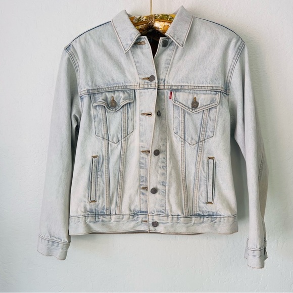 Custom Made Levi’s Recycled Rainbow PRIDE Upcycled Button Jacket Medium - Picture 12 of 16